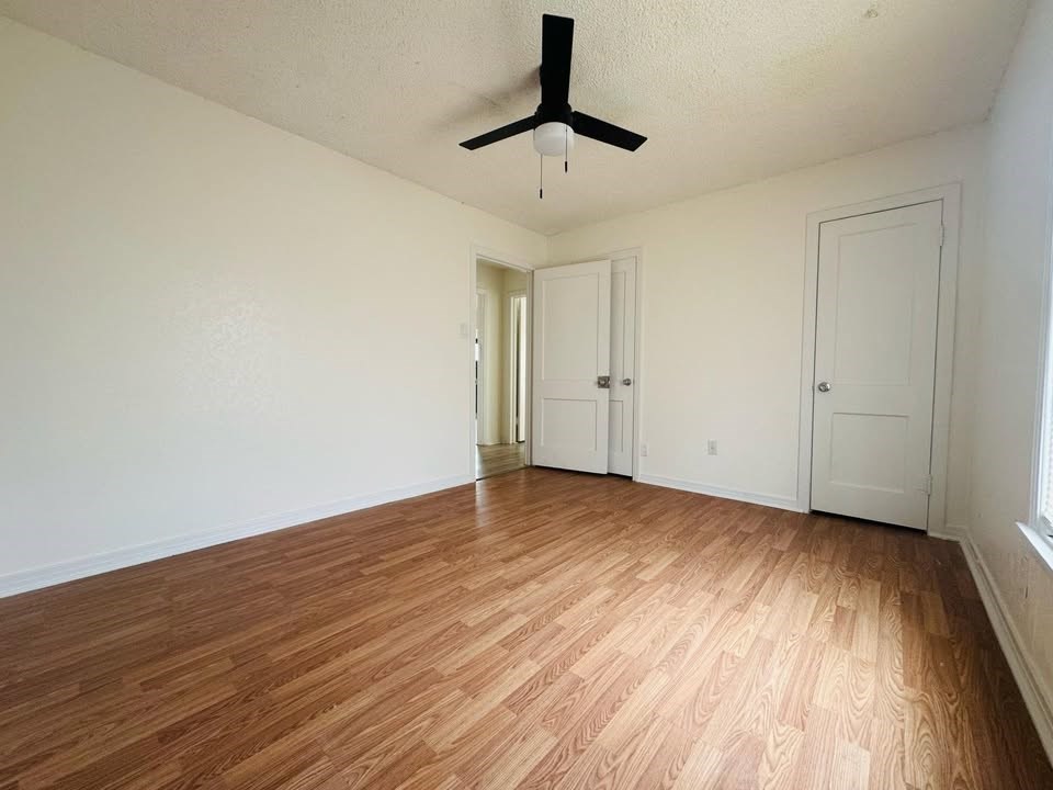 2101 Woodlawn Dr Property Photo 10