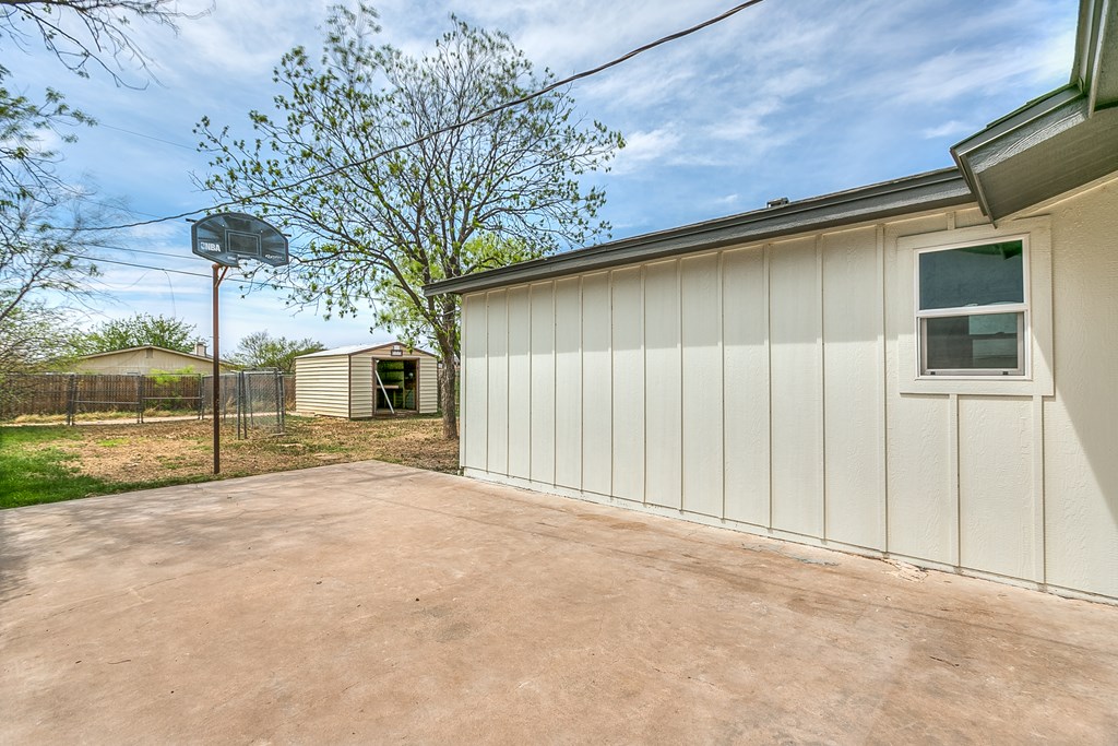 57 Goodfellow Ave Property Photo 32