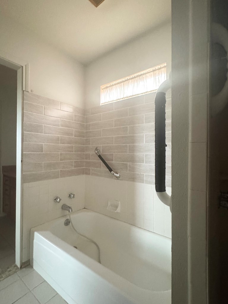 3610 High Meadow Dr Property Photo 6