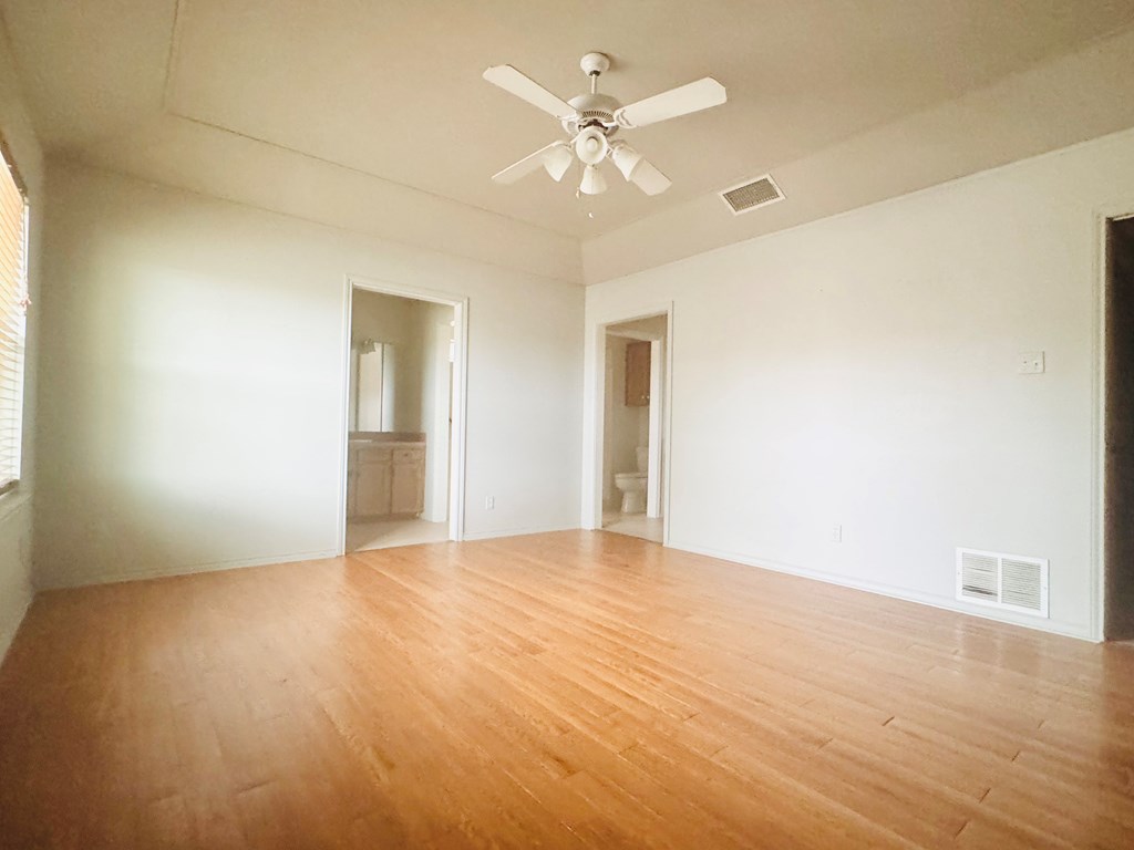 3610 High Meadow Dr Property Photo 7