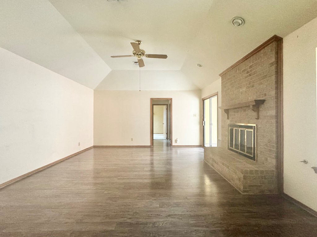 3610 High Meadow Dr Property Photo 8