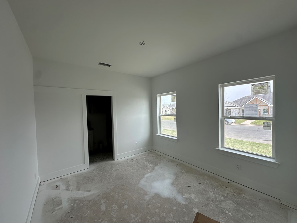 3615 Clearview Dr Property Photo 7