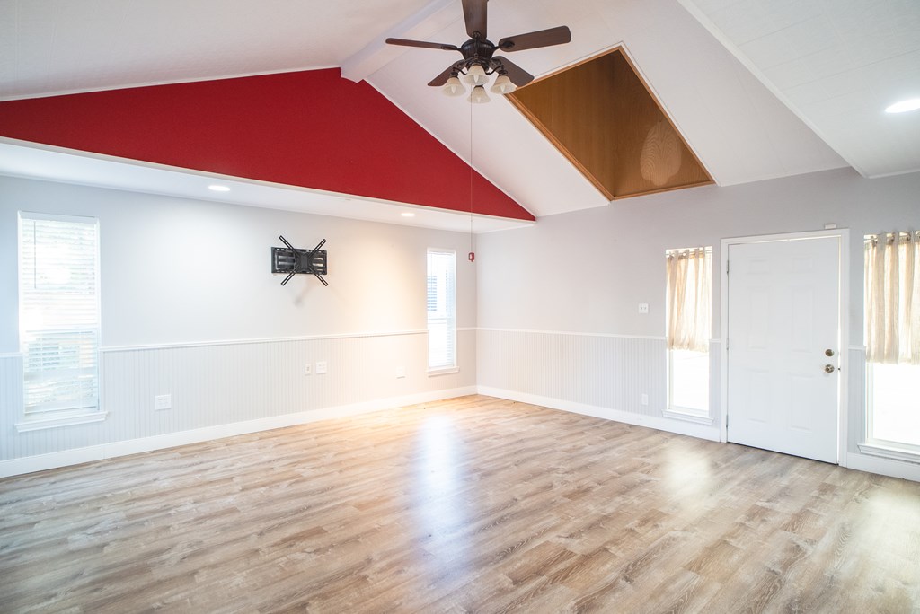 109 Churchill Blvd Property Photo 57