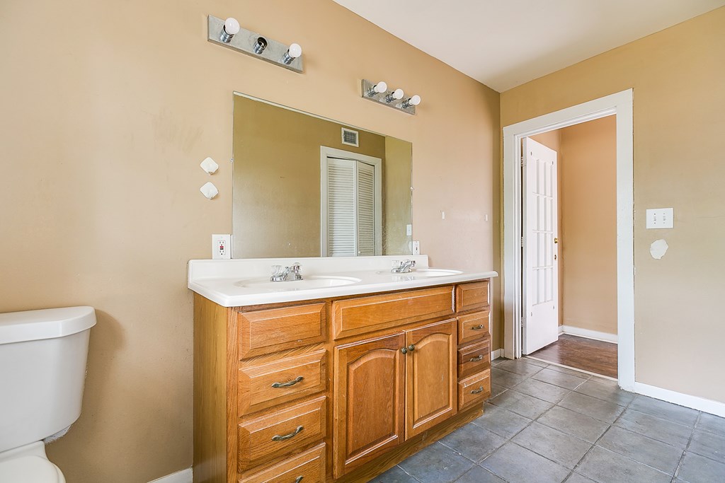 2607 Dena Dr Property Photo 16