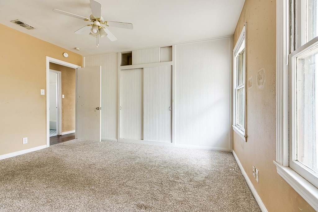 2607 Dena Dr Property Photo 20