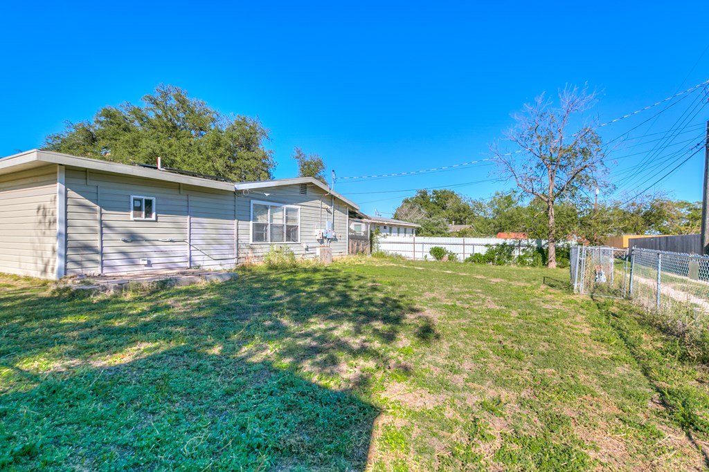 2473 Princeton Ave Property Photo 32