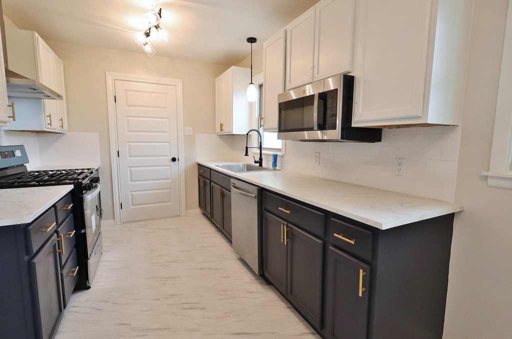 2611 Raney St Property Photo 10