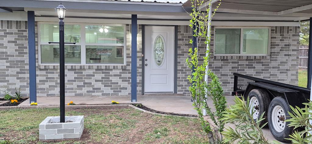 8485 Marigold Ave Property Photo 2
