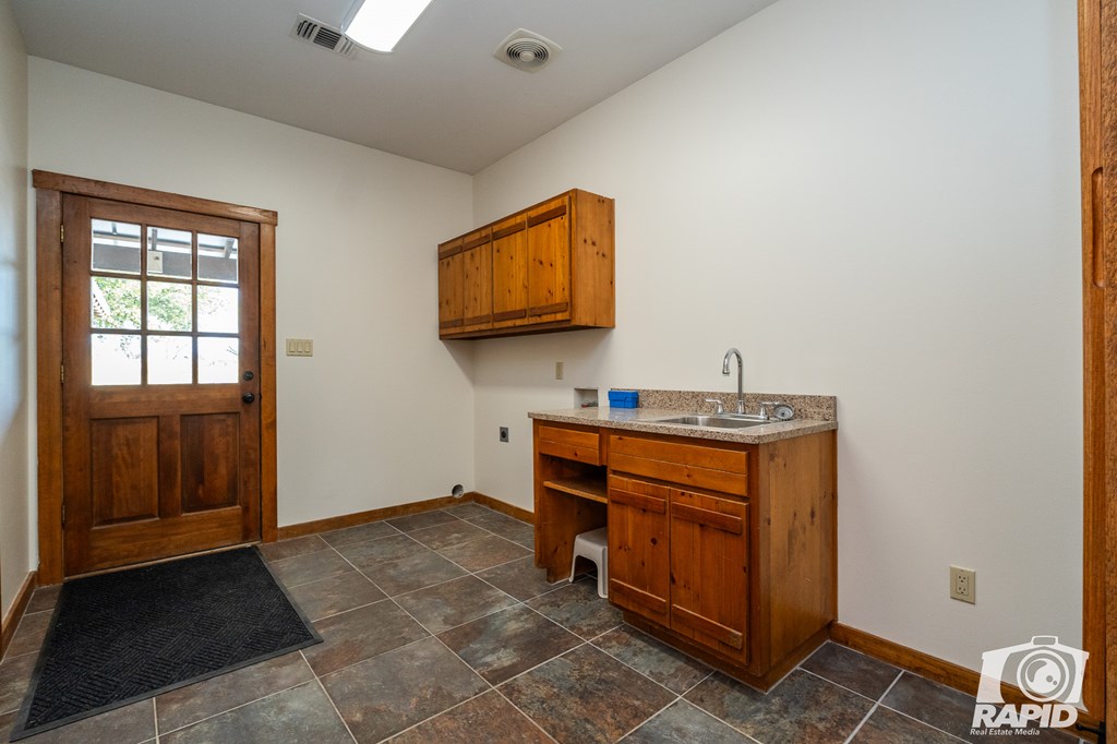 1806 Blackwood Rd Property Photo 38