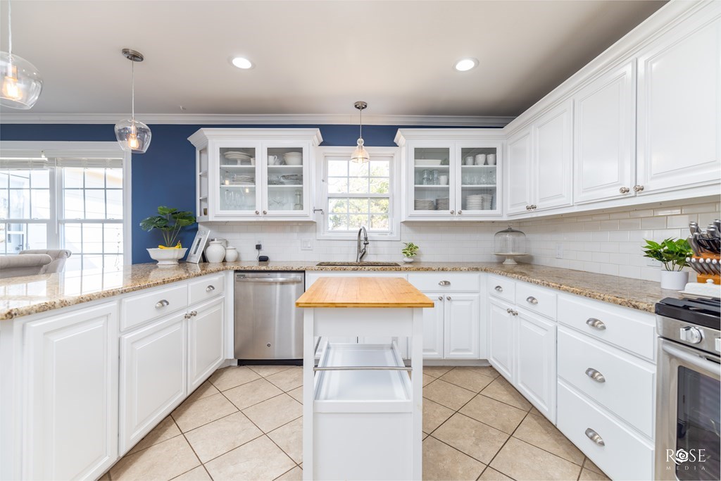 2602 A&m Circle Property Photo 12