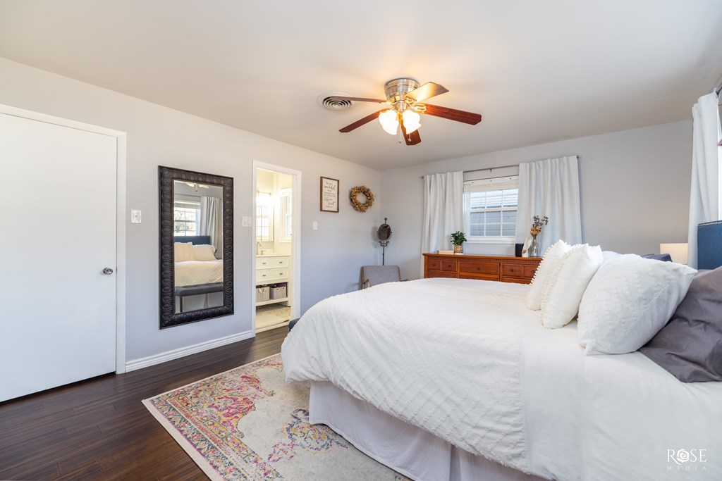 2602 A&m Circle Property Photo 17