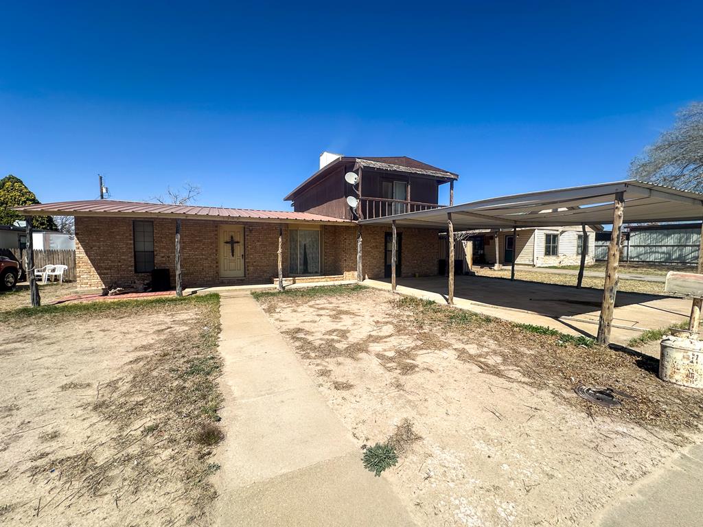 1009 E 6th St Property Photo