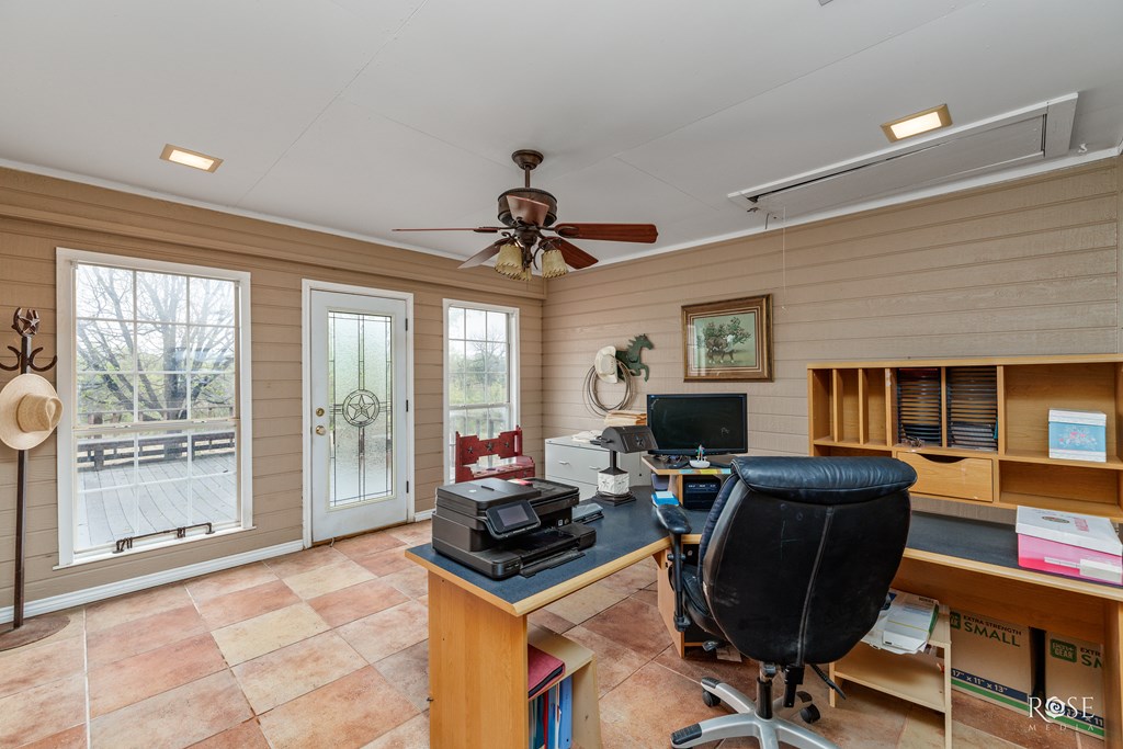 12713 Dove Creek Lane West Property Photo 8