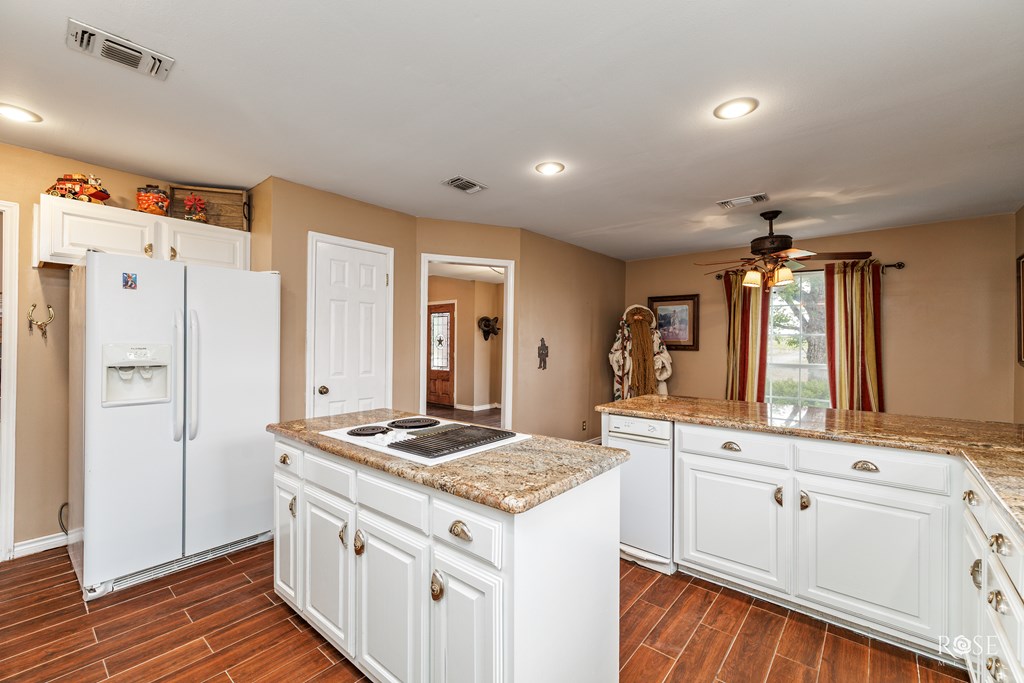 12713 Dove Creek Lane West Property Photo 12