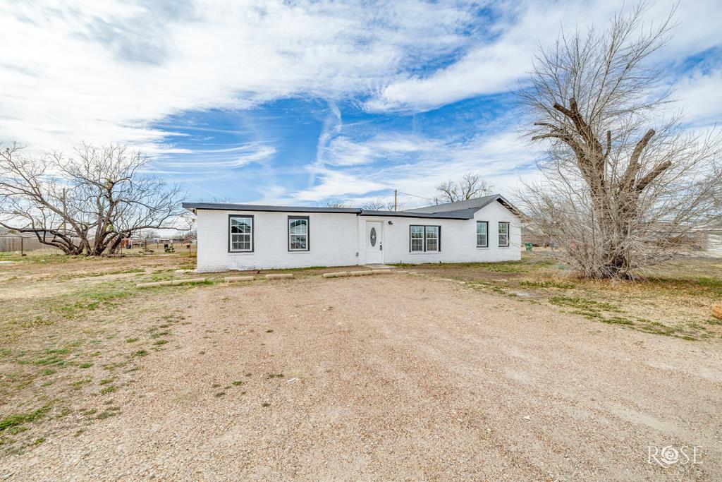 4815 Bowie St Property Photo 2