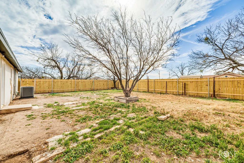 4815 Bowie St Property Photo 29