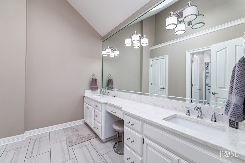 5517 Bentwood Dr Property Photo 24