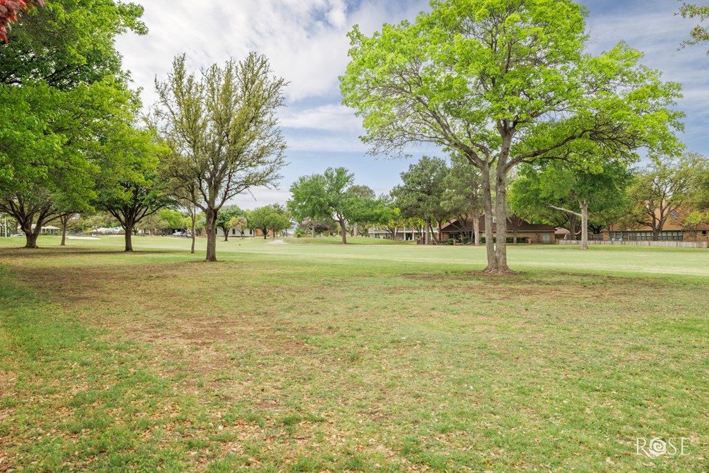 5517 Bentwood Dr Property Photo 41