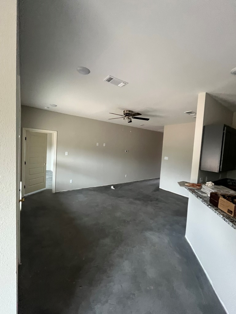 2721 Coleman St Property Photo 6