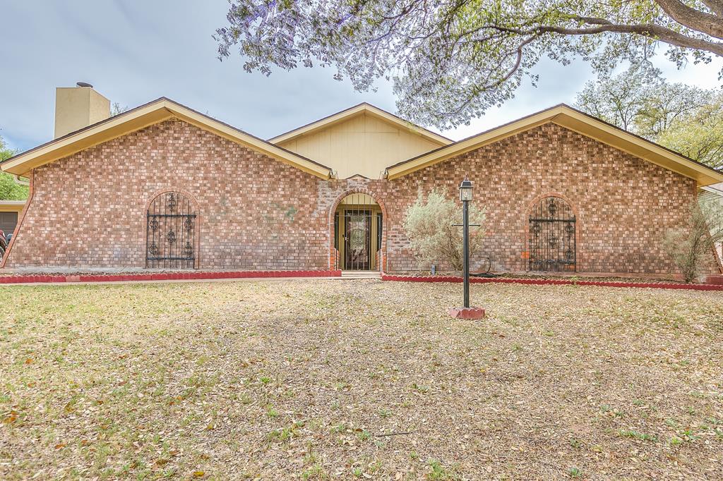 3109 Lindenwood Dr Property Photo 1