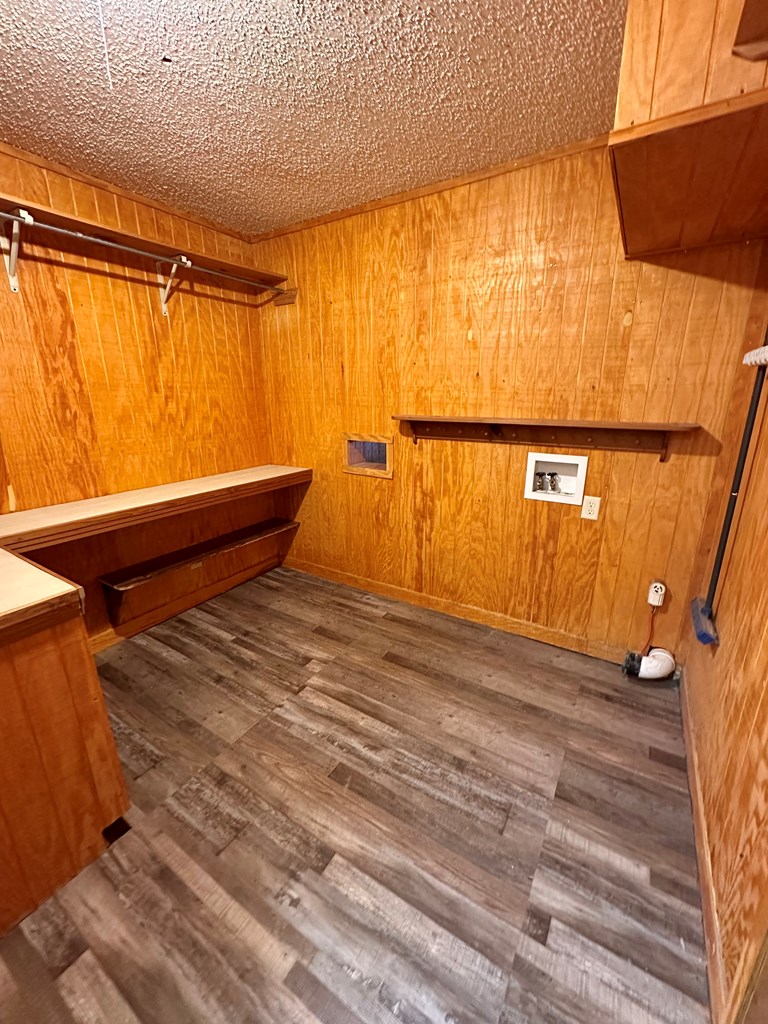 1717 W Ave I Property Photo 17