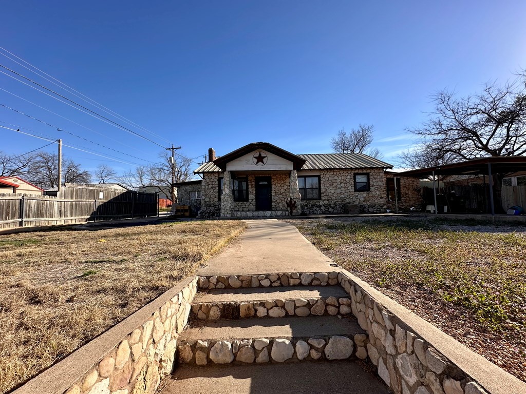 1717 W Ave I Property Photo 21