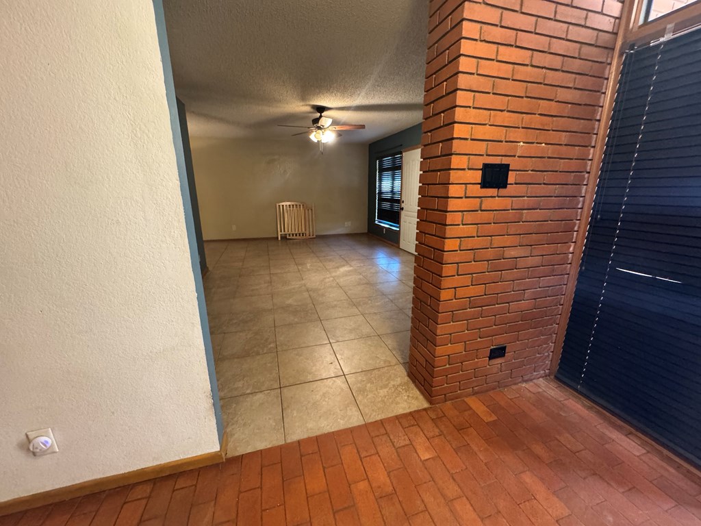 2692 W Ave N Property Photo 8