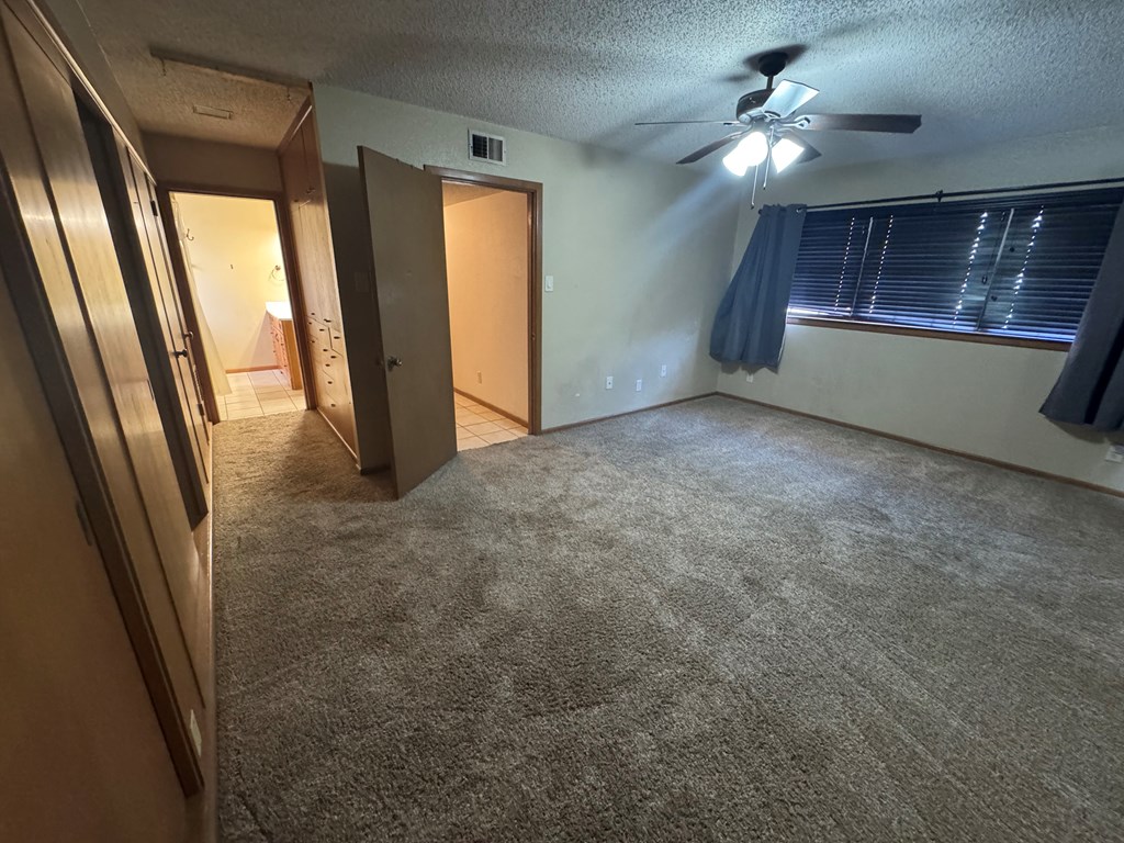 2692 W Ave N Property Photo 23