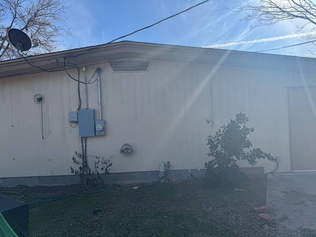 2692 W Ave N Property Photo 39