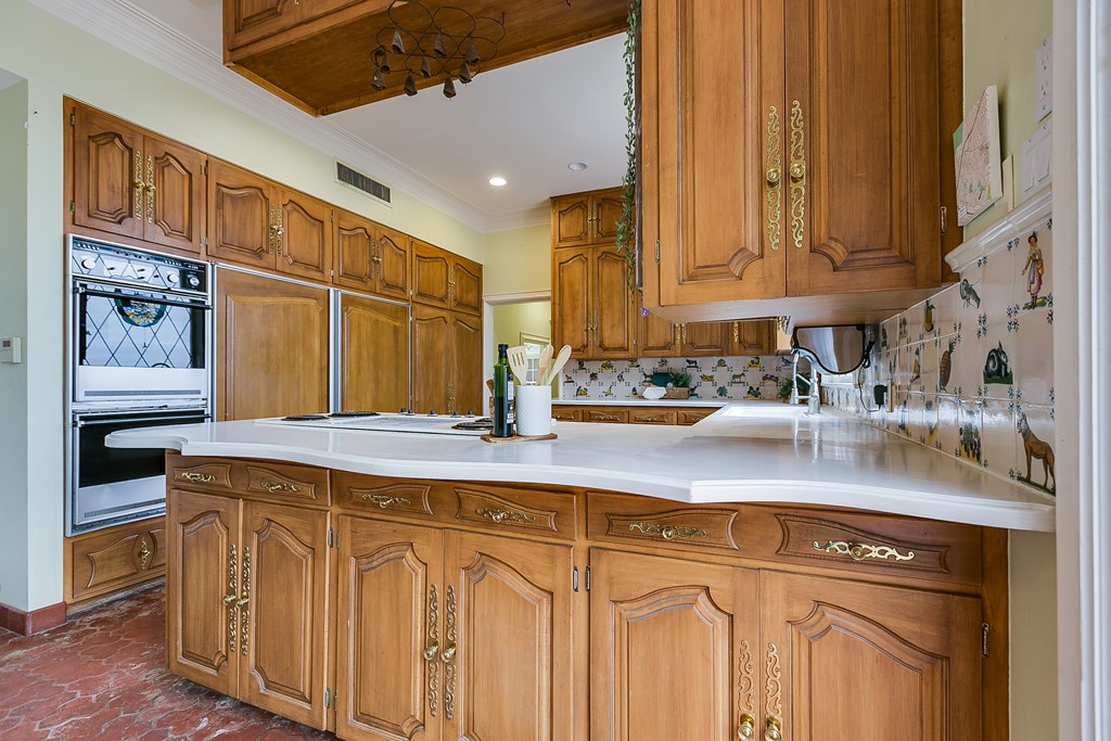 130 Moritz Circle Property Photo 39