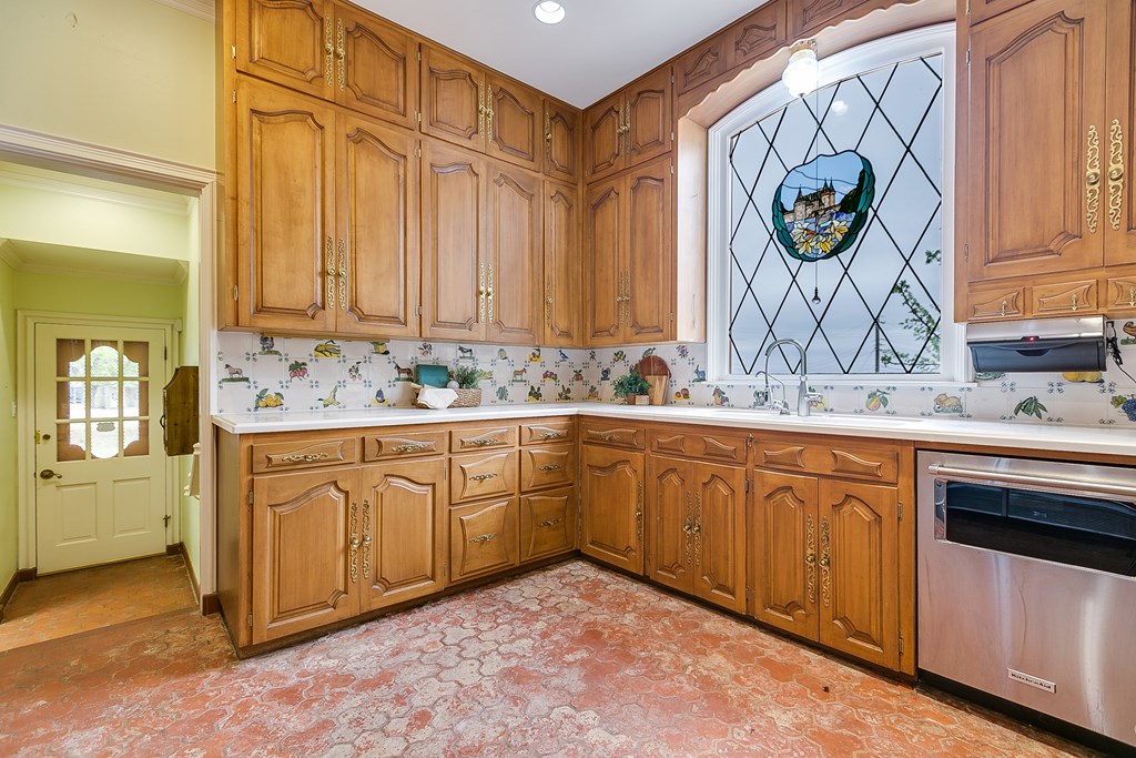 130 Moritz Circle Property Photo 40