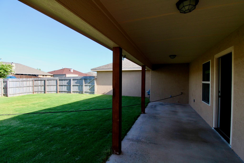 4133 Kensington Creek Property Photo 21