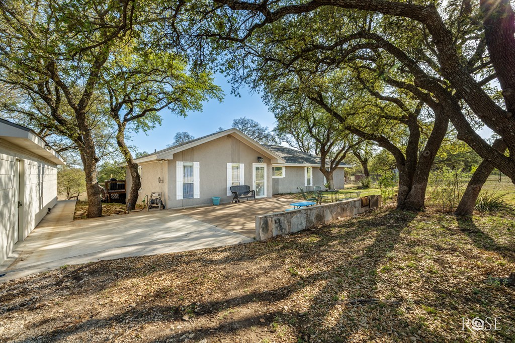 6081 Candice Rd Property Photo 5