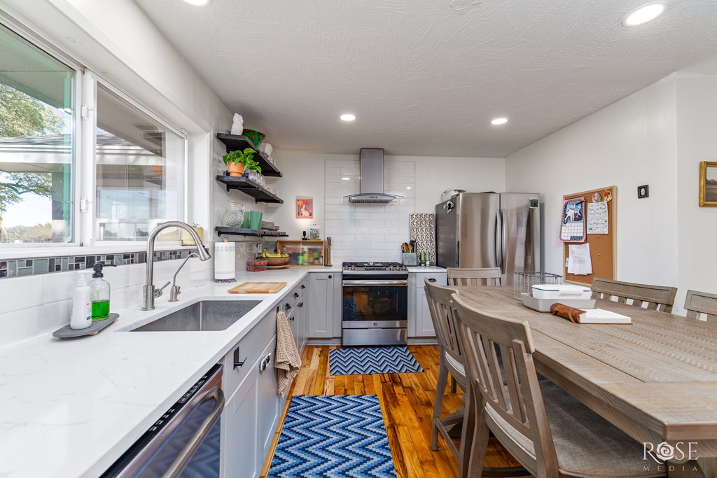 6081 Candice Rd Property Photo 13