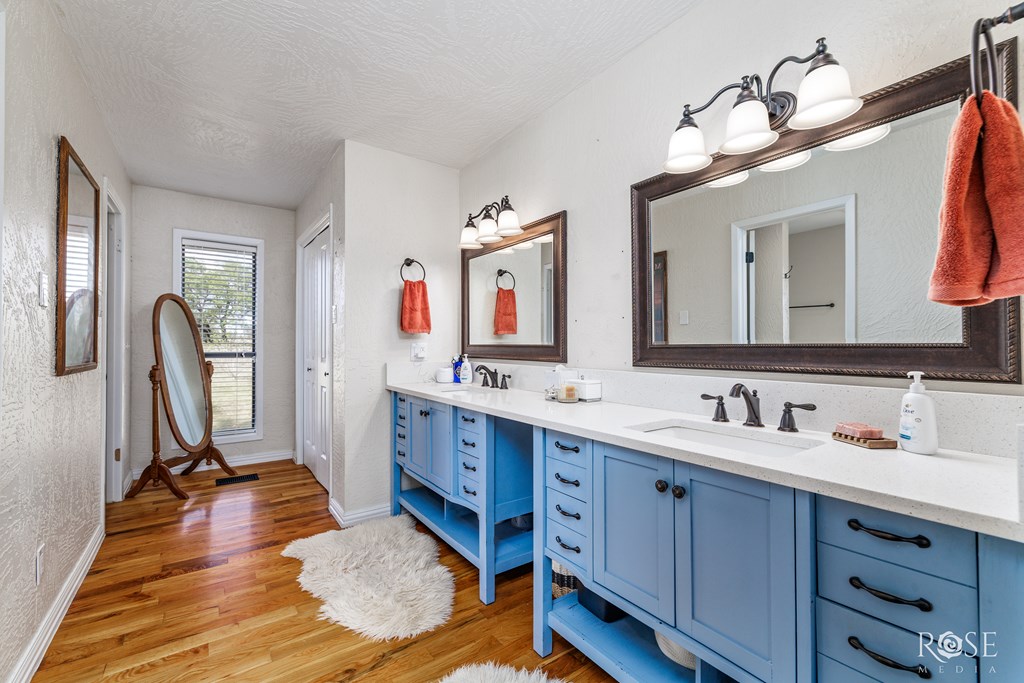 6081 Candice Rd Property Photo 16