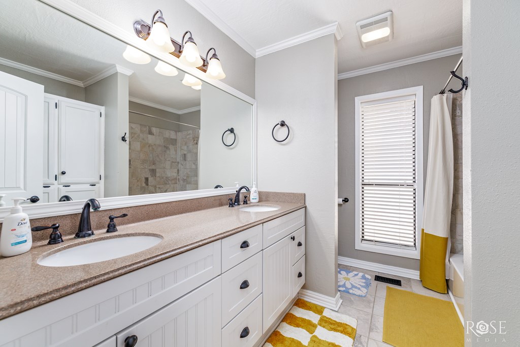 6081 Candice Rd Property Photo 22