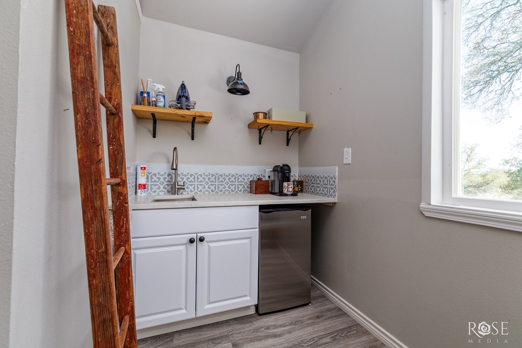 6081 Candice Rd Property Photo 27