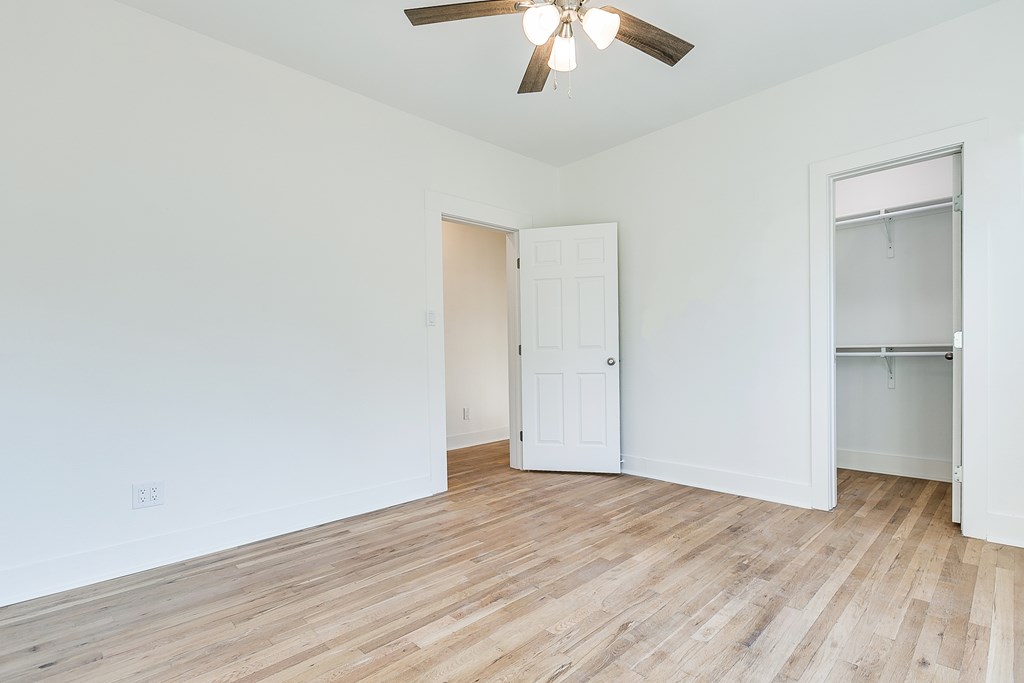 231 N Malone St Property Photo 15