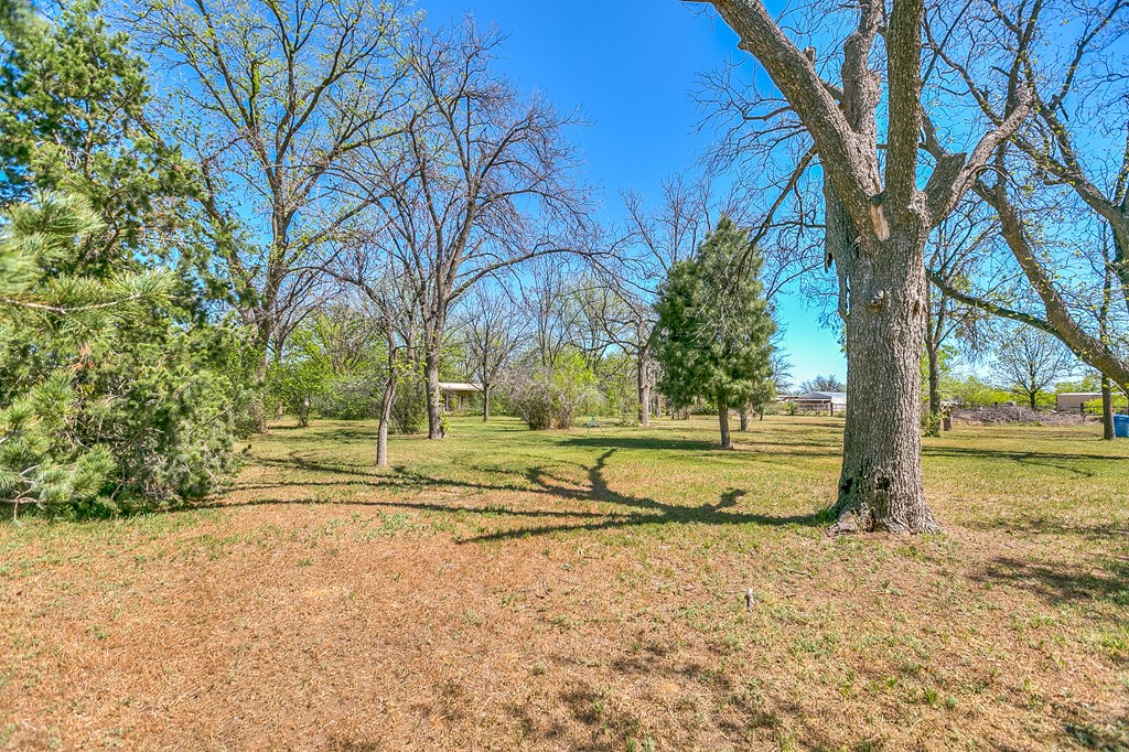 311 40th St Property Photo 40