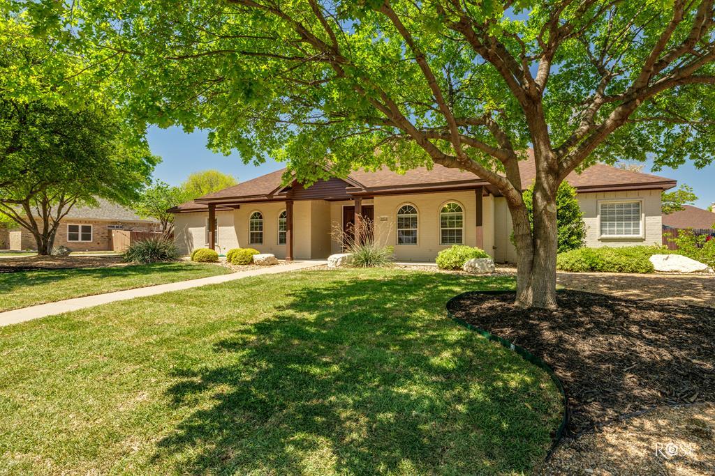 6014 Kingsbridge Dr Property Photo 1