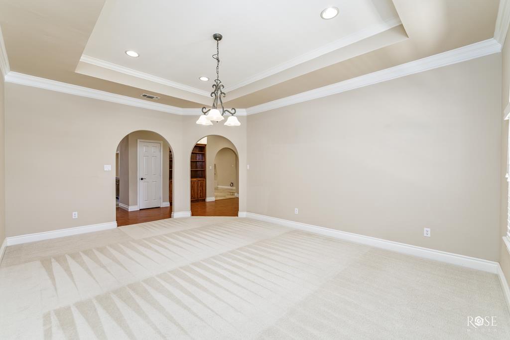 6014 Kingsbridge Dr Property Photo 13