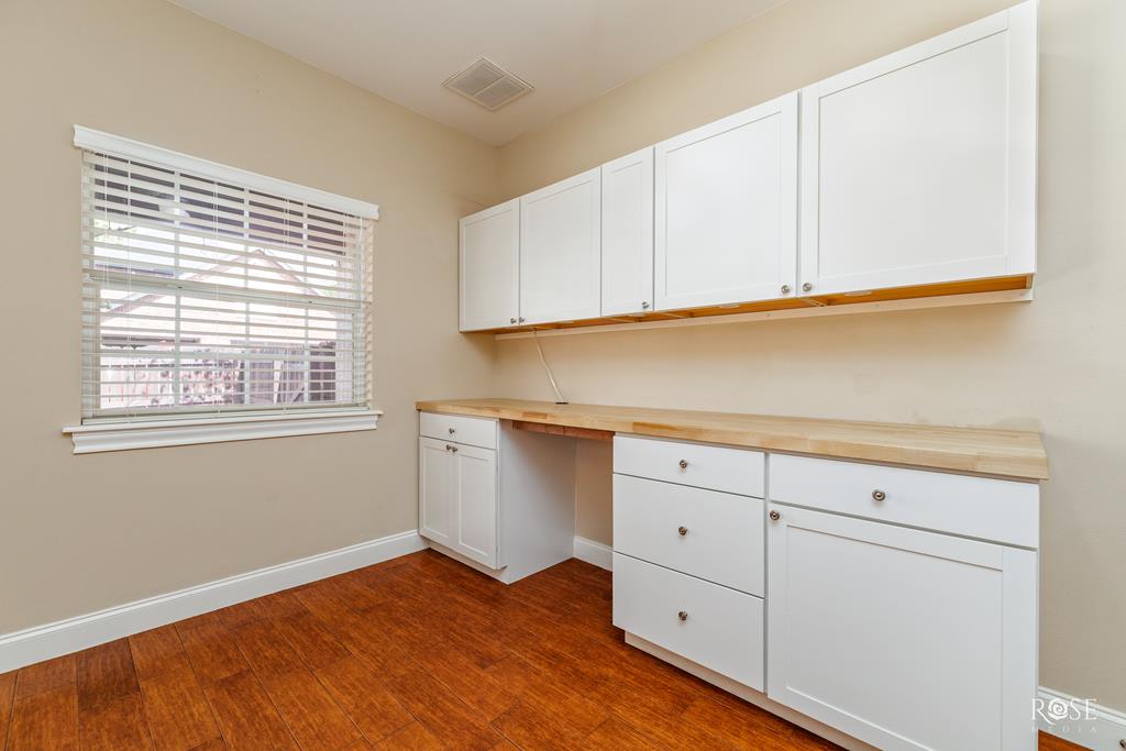 6014 Kingsbridge Dr Property Photo 34