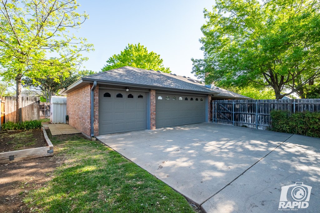 3401 Silver Spur Dr Property Photo 40