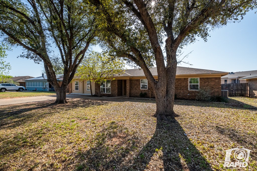 3002 Forest Trail Property Photo 3