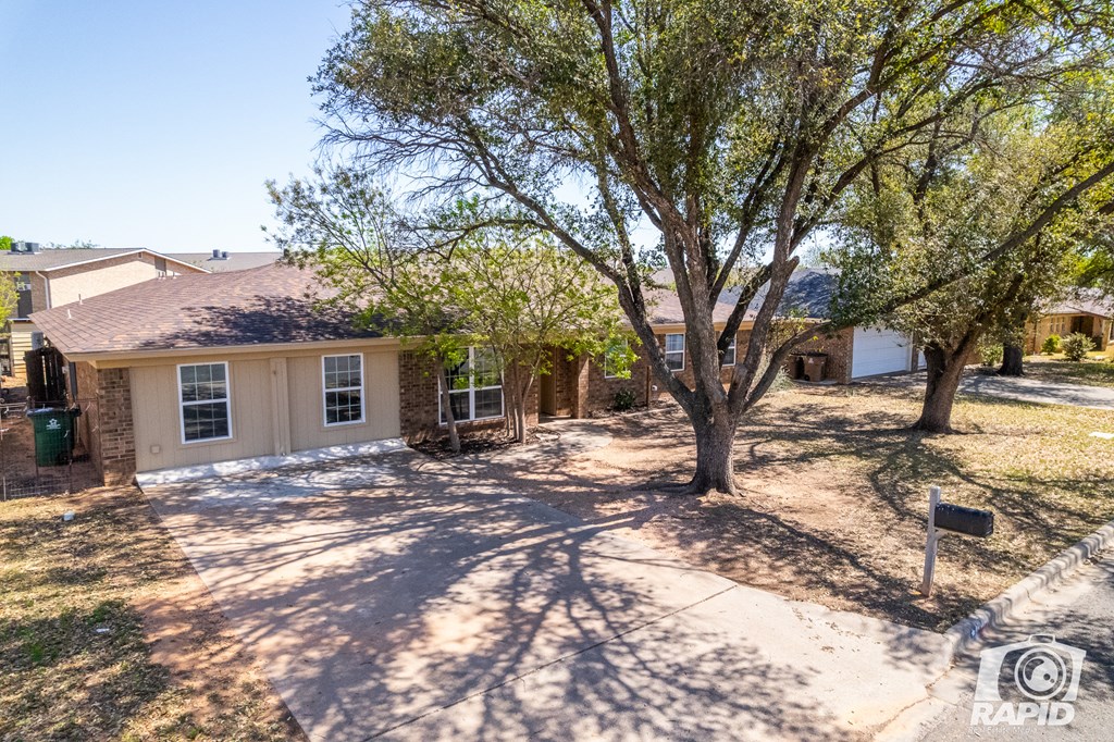 3002 Forest Trail Property Photo 5