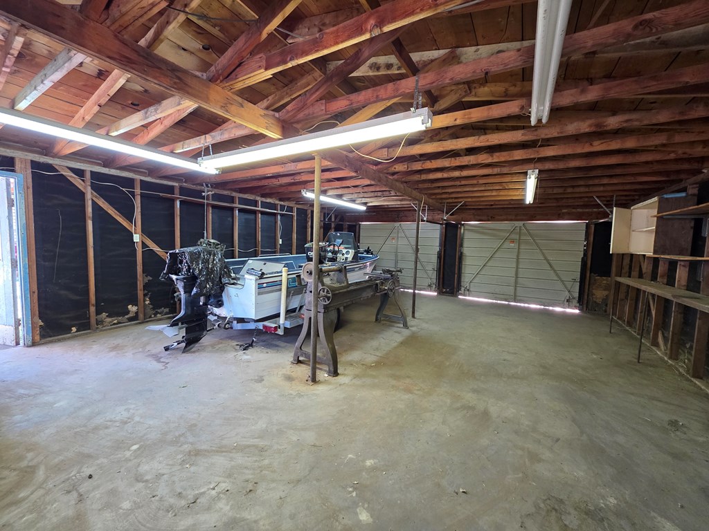 137 Clayton St Property Photo 17