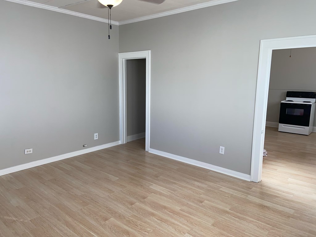 123 W Ave A Property Photo 2
