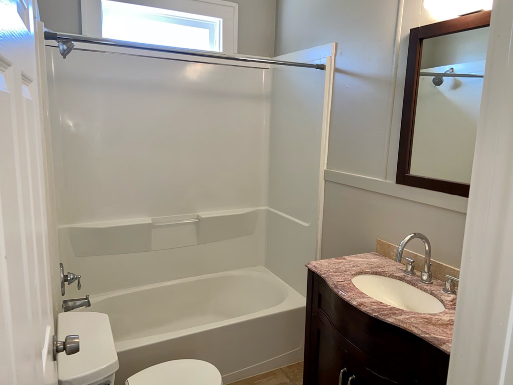123 W Ave A Property Photo 8