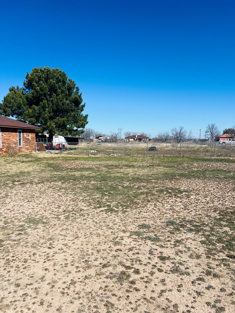 1030 Scott Lane Property Photo 5