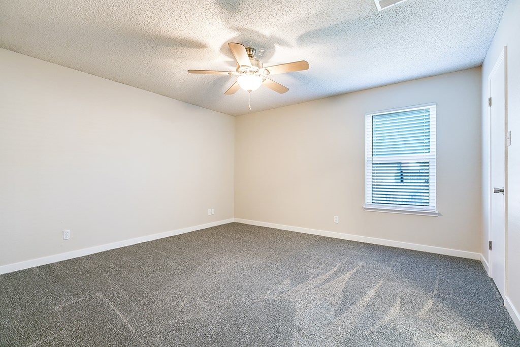 1302 Tres Rios Dr Property Photo 15